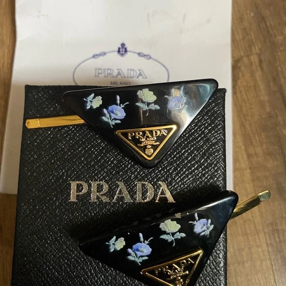 Prada Black and Gold Floral Hair Clips - Picture 5 of 6